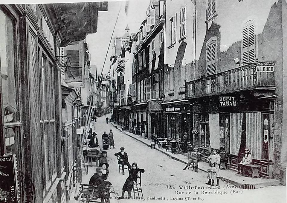 rue république, photo ancienne Villefranche-de-Rouergue